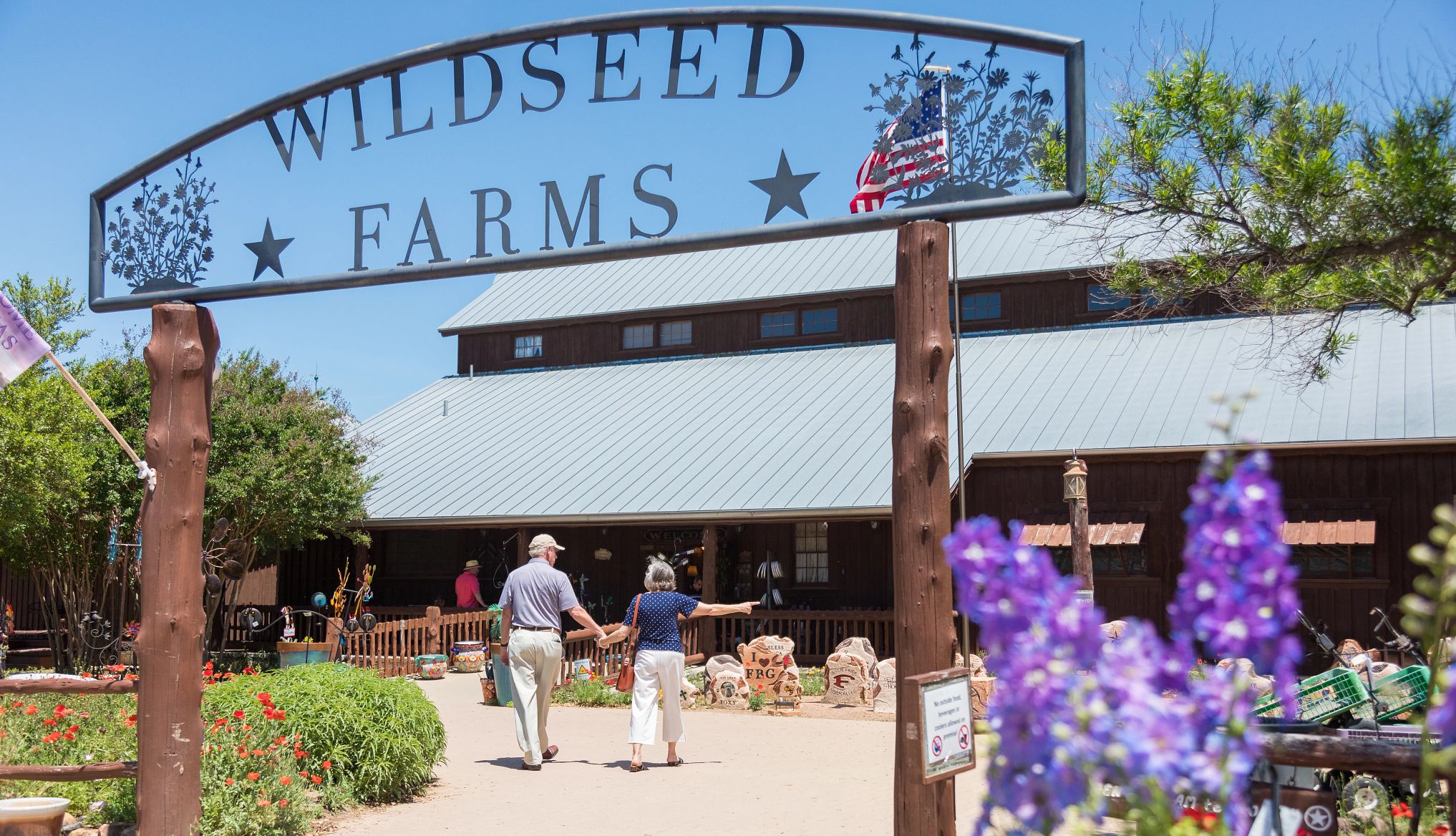 5 Scenic Road Trips to Take This Spring